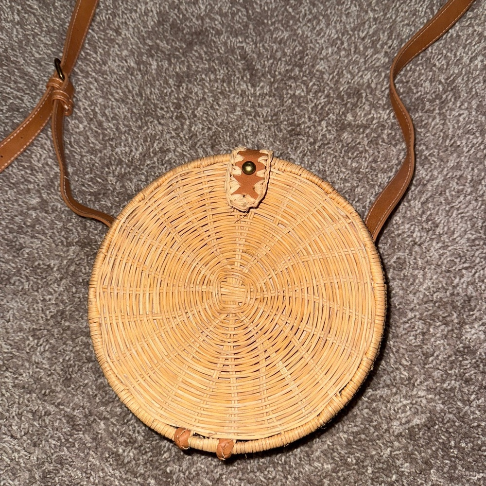 Round Tan Woven Crossbody Bag